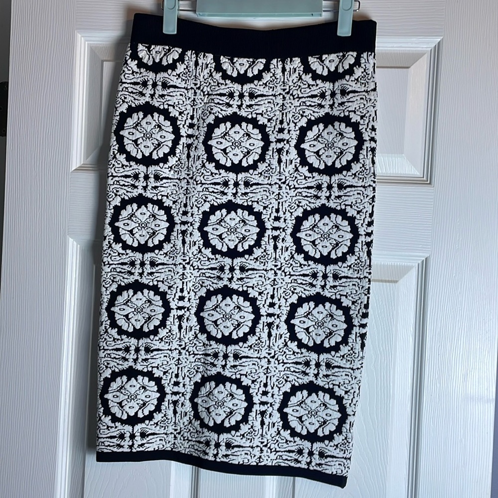 BEBE MIDI PENCIL SKIRT